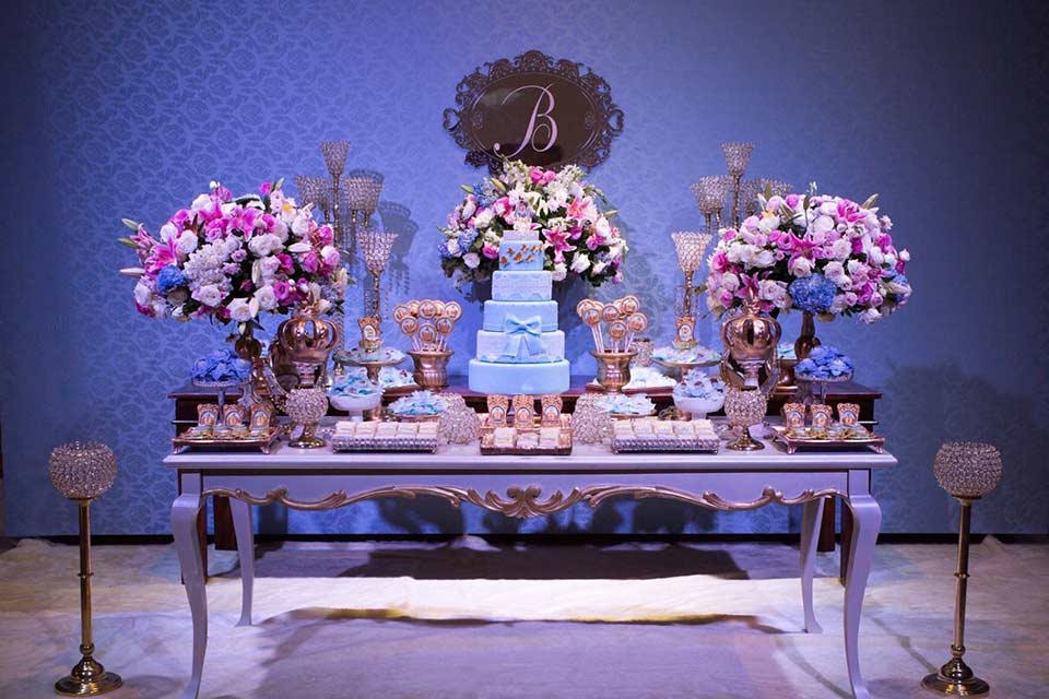 Decoração de casa para festa de 15 Anos
